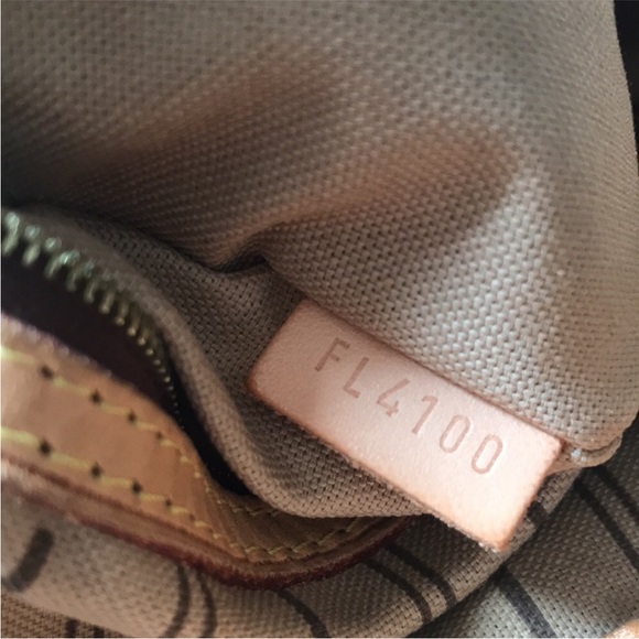 💎 HUGE 💎 XL DISCONTINUED RARE HOBO DELIGHTFUL GM EXTRA LARGE BAG - Picture 16 of 17